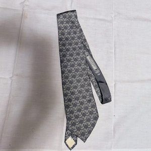 ANDRE CLAUDE CANOVA 100% SILK TIE  HAND-MADE IN FRANCE FOR WEDDING?